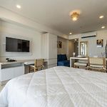 Cb Lujoso Apartasuit -Vista Al Mar-Linda Piscina-Cerca Al Aeropuerto