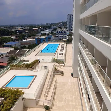 Cb Lujoso Apartasuit -vista Al Mar-linda Piscina-cerca Al Aeropuerto Cartagena