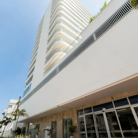 Cb Lujoso Apartasuit -vista Al Mar-linda Piscina-cerca Al Aeropuerto Apartment *