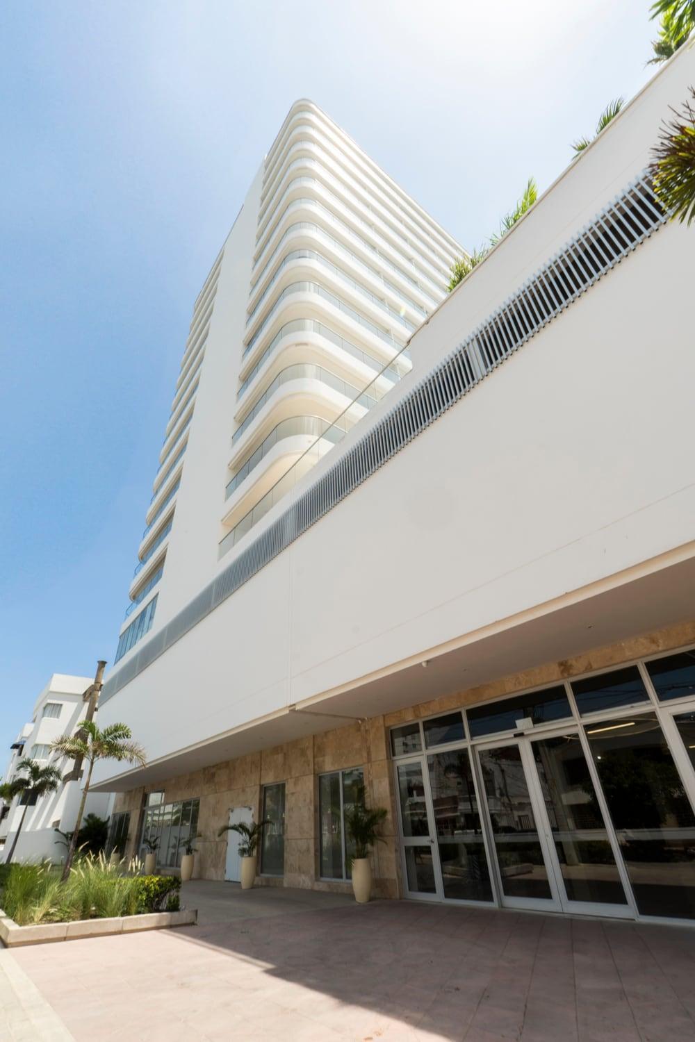 Cb Lujoso Apartasuit -vista Al Mar-linda Piscina-cerca Al Aeropuerto Apartamento *